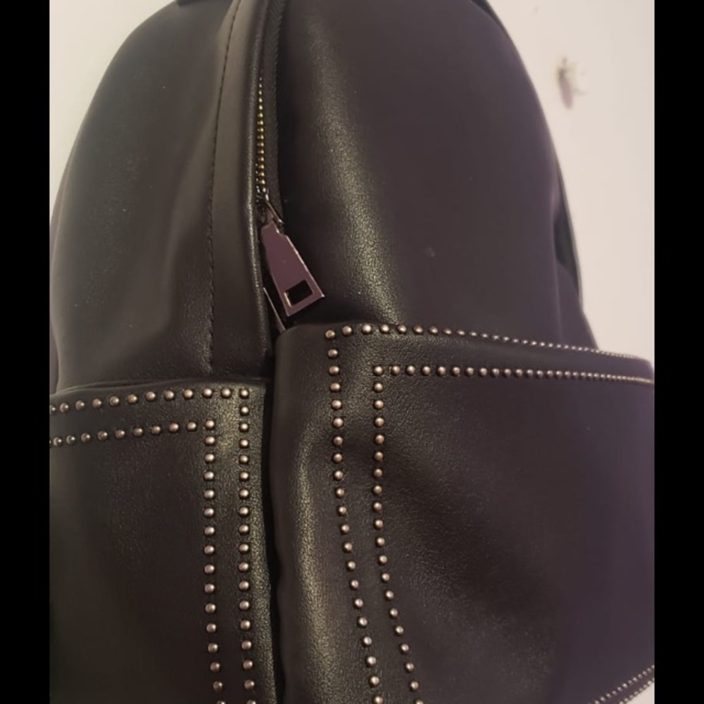 Urban Small-Mini Leather Backpack - Picture 5 of 6